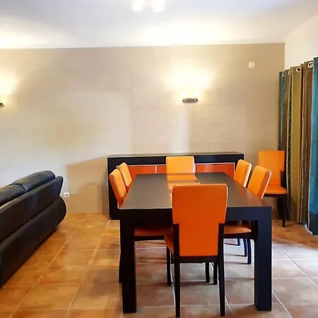 Lovely House Moradia V4 Com Piscina Semesterbostad Altura
